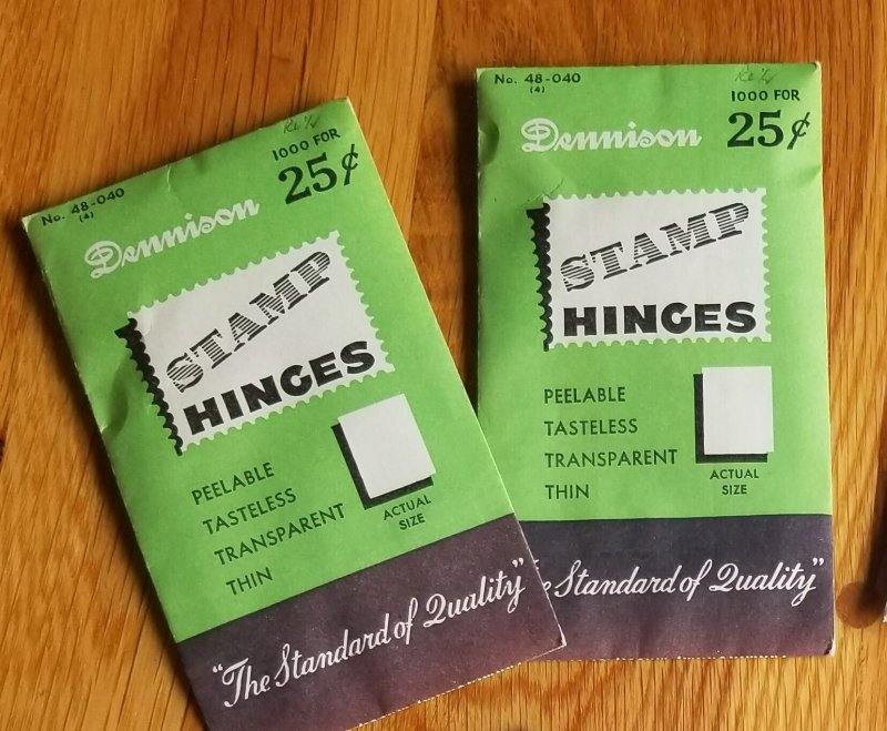 2 Sealed packs of older packs of Green Dennison Hinges