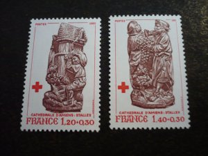 Stamps - France - Scott# B530-B531 - Mint Never Hinged Set of 2 Stamps