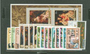 Niue #196/213  Single (Complete Set)