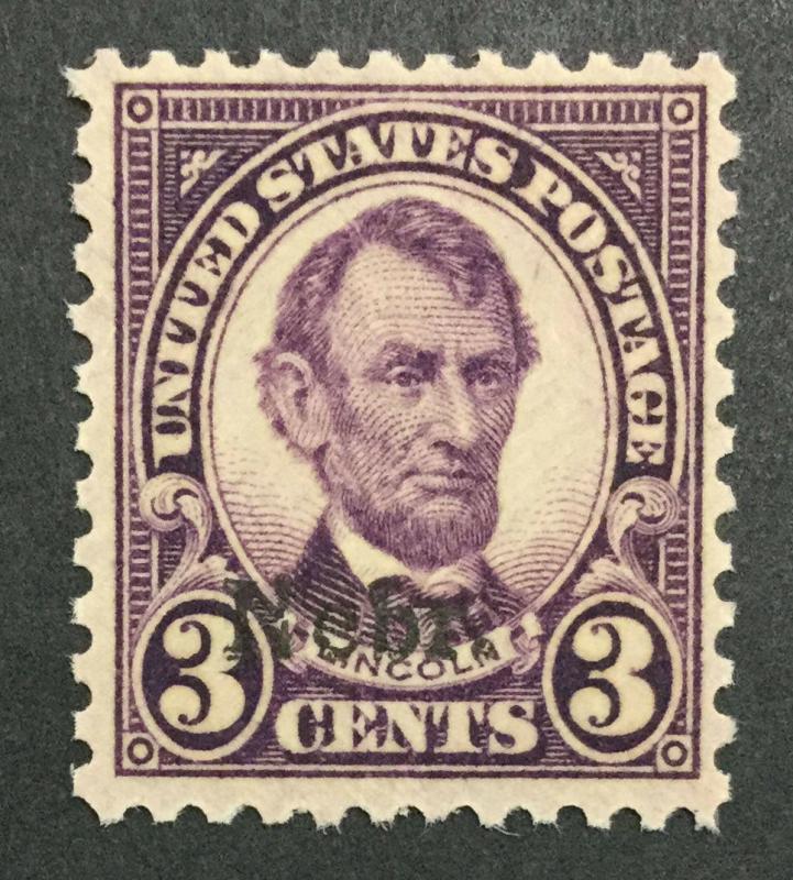 MOMEN: US #672 MINT OG NH VF #24411