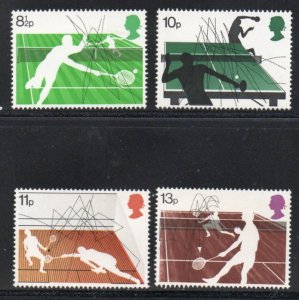 Great Britain Sc 802-805 1977 Racket Sports stamp set mint NH