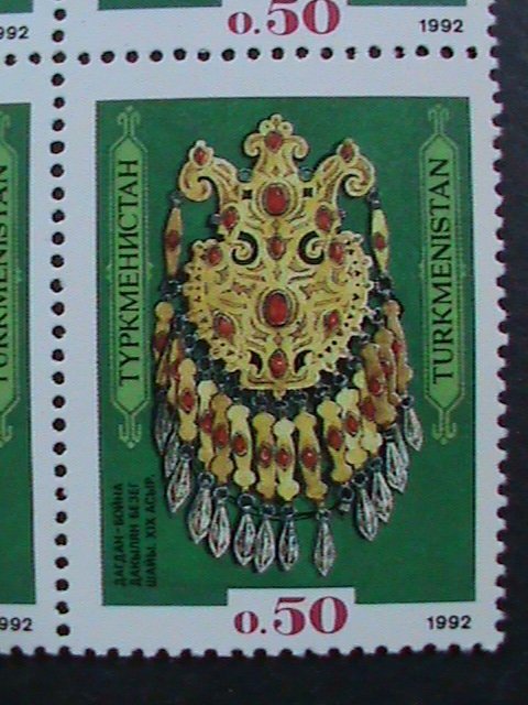 TURKMENISTAN-1992 SC#1  19TH CENTURY DEGTAN NECKLACE- MNH BLOCK VF- 1ST STAMP