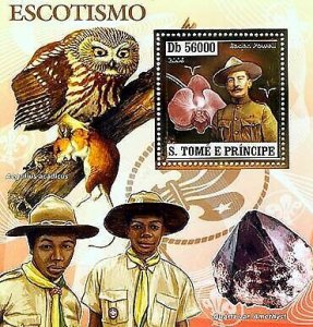 S. TOME & PRINCIPE 2006 MNH gold - SCOUTS. Scott Code: 1669