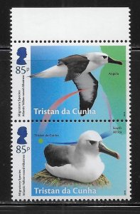 Tristan da Cunha 1147 Birds pair MNH (lib)