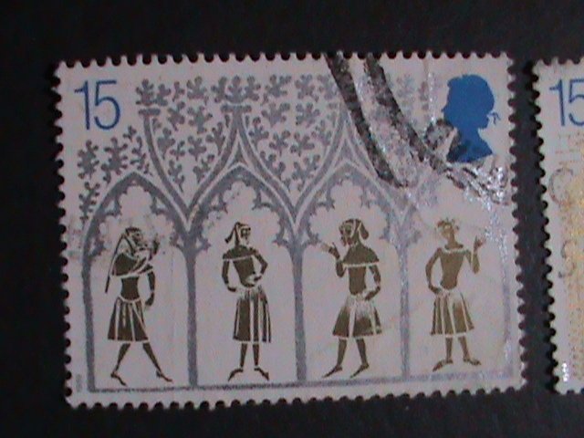 ​GREAT BRITAIN -12 VERY OLD CHRISTMAS STAMPS USED-VF WE SHIP TO WORLD WIDE