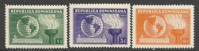 Dominican Republic 332-34 MOG US CONSTITUTION Z3249-2