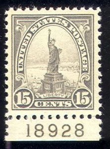 momen: US Stamps #566 Mint OG NH PSE Graded 90