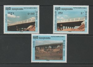 Thematic Stamps Buildings - KAMPUCHEA 1988 BRIDGE 946/8 3v mint