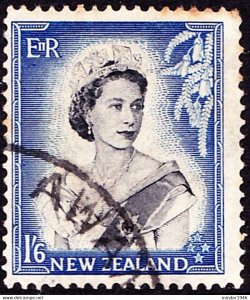NEW ZEALAND 1954 QEII 1s/6d Black & Bright Blue SG733 FU