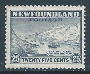 Newfoundland #197 MH 25c Sealing Fleet