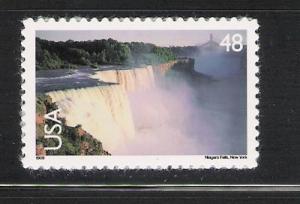 MNH  Niagra Falls single C-133