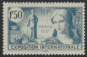 France #324 Mint Hinged (MH2)