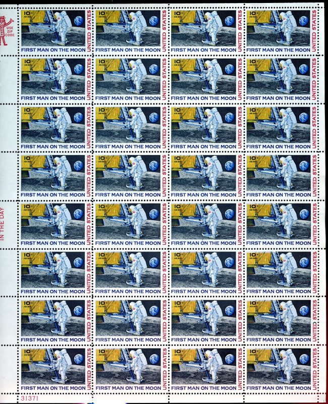 SCOTT #C-76 FIRST MAN ON THE MOON 10 CENT AIR MAIL OG/MNH (32 STAMP SHEET) 2455