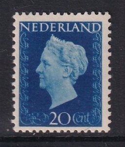 Netherlands  #292  MNH  1947  Wilhelmina   20c