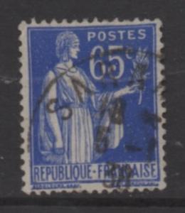 France Scott# 271  used single