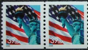 US Stamp #3979 MNH - US Flag with Lady Liberty - Coil Pair