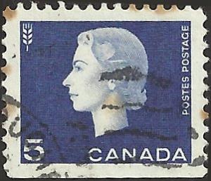 CANADA UNIDENTIFIED BOX ITEM