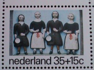 NETHERLANDS-1975-SC#B515a- ORPHANS-SURTAX FOR CHILD WELFARE MNH-S/S-VERY FINE