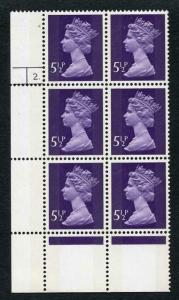 SGX868 1975 5.5p violet 2-B cyl 2 dot P-D and showing the Extra ear ring flaw