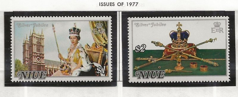 NIUE Sc 194-5+195a NH issue of 1977 - QUEEN ELIZABETH II