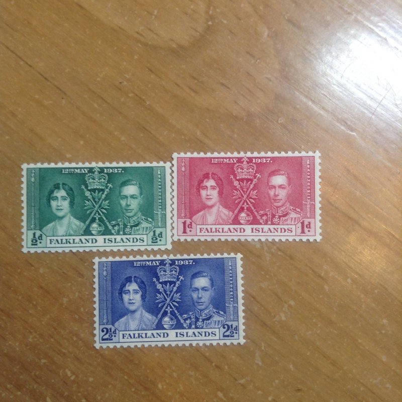 Falkland Islands # 81-83  MH