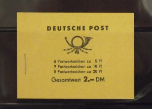 16540   EAST GERMANY - DDR   MNH # 330c, 333a, 477b   Booklet     CV$ 15.00