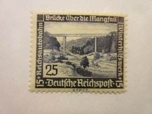 GERMANY  Scott  B100  MINT NEVER HINGED  LotA  Cat $13