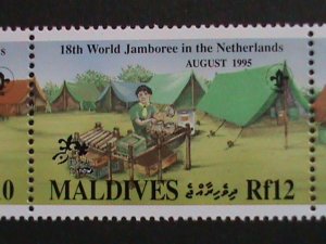 ​MALDIVES-1995-SC#2081-18TH ANNIV:-WORLD SCOUT JAMBOREE-NETHERLANDS MNH SET