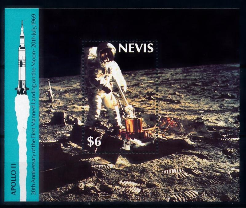 [66147] Nevis 1989 Space Travel Weltraum Apollo 11 Souvenir Sheet MNH