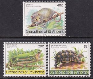 St Vincent Grenadines 170-172 MNH VF