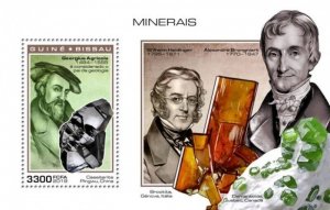 Guinea-Bissau - 2019 Minerals - Stamp Souvenir Sheet - GB181101b