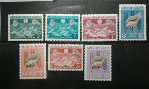 Maldive Isl #117-23 MNH e203 7327