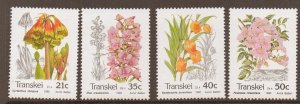 TRANSKEI SG257/60 1990 FLOWERS MNH