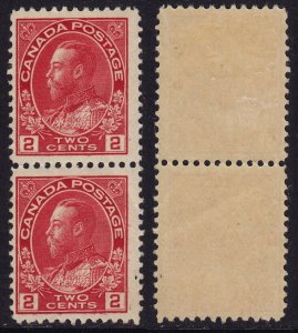 Canada - 1911 - Scott #106 - mint/MNH pair - George V - wiping flaws