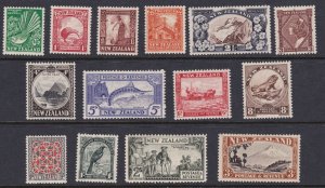 New Zealand Stamp Sc# 203-216 203-14 MNH Never Hinged 215-16 MLH Light Hinged