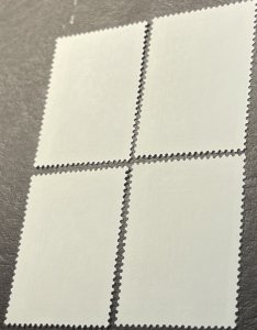 COMORO ISLANDS # 466-469-MINT/NEVER HINGED----COMPLETE SET----1979