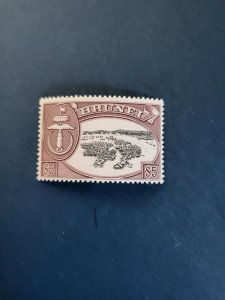 Stamps Brunei Scott #114 never hinged