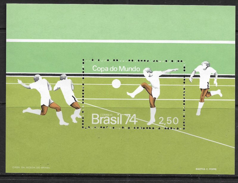 BRAZIL  1351    MNH  SOCCER SOUVENIR SHEET 1974