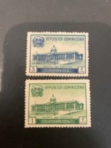 Dominican Republic sc 428,429 MNH