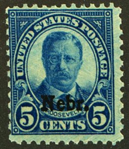 U.S. #674 MINT OG NH