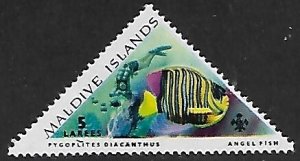 Maldive Islands # 111 - Angel Fish - MNH.....(BRN18)