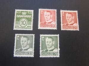 Denmark 1950 Sc 318,20-22,26 MH