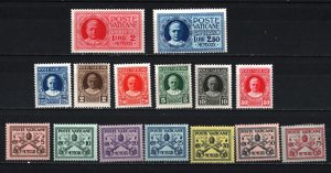 VATICAN 1929 COMPLETE YEAR SET OF 15 STAMPS MLH