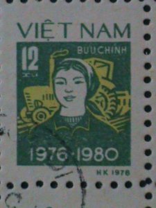 ​VIETMAN-1981-SC#M31 - MILITAWOMAN-LARGE BLOCK OF 25-VF FANCY CANCEL-LAST ONE