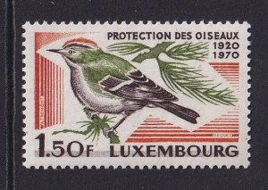 Luxembourg   #487  MNH  1970  birds . goldcrest