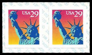 PCBstamps   US #2599v Coil Pair 58c(2x29c)Statue of Liberty, MNH, (1)