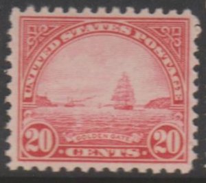 U.S. Scott #698 Golden Gate Stamp - Mint Single
