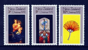 NEW ZEALAND QE II 1972 Complete Christmas Set SG 989 to SG 991 MINT