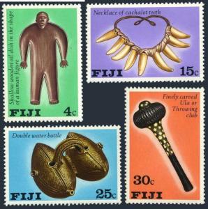 Fiji 389-392,Mnh.michel 379-382. Artifacts 1978.Wooden Huile Plat Collier