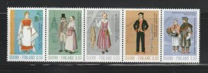 Finland 522a Set MNH Costumes (B)